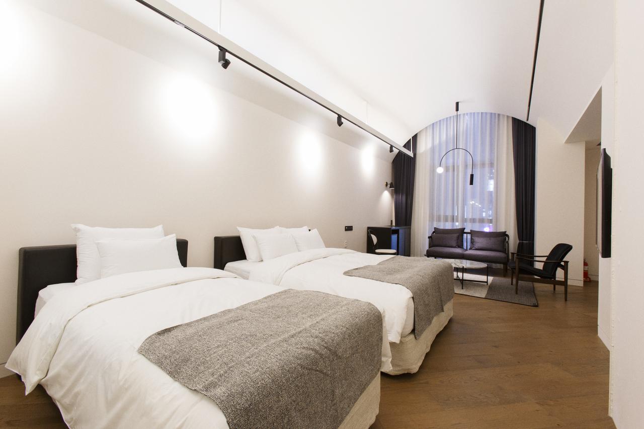 Gwangmyeong Js Boutique Hotel Exteriör bild